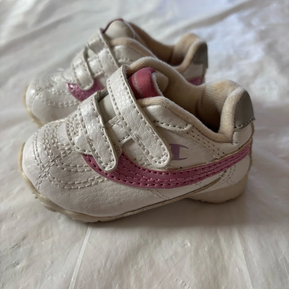 Champion White Pink Baby Walker Sneaker SZ 2W Gently Worn